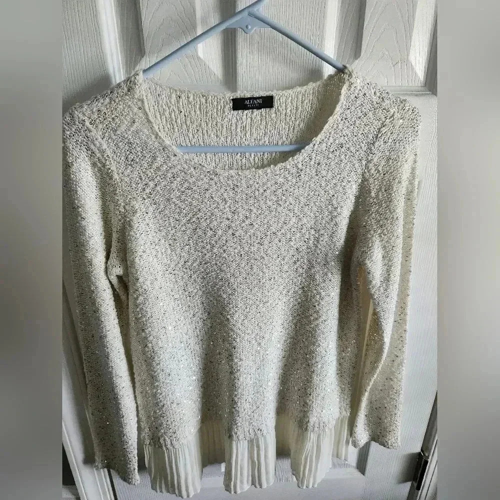 Alfani brand Ladies sweater‎